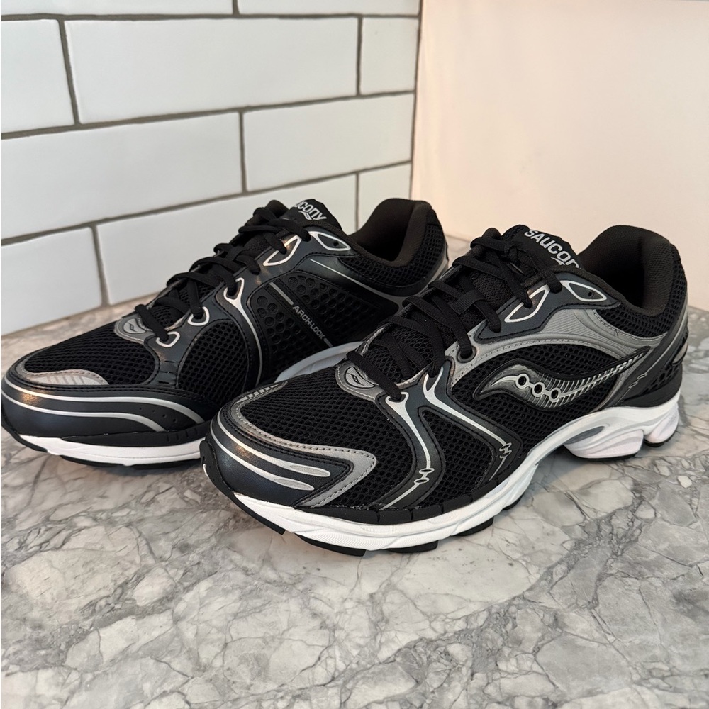 Saucony Progrid Triumph 4